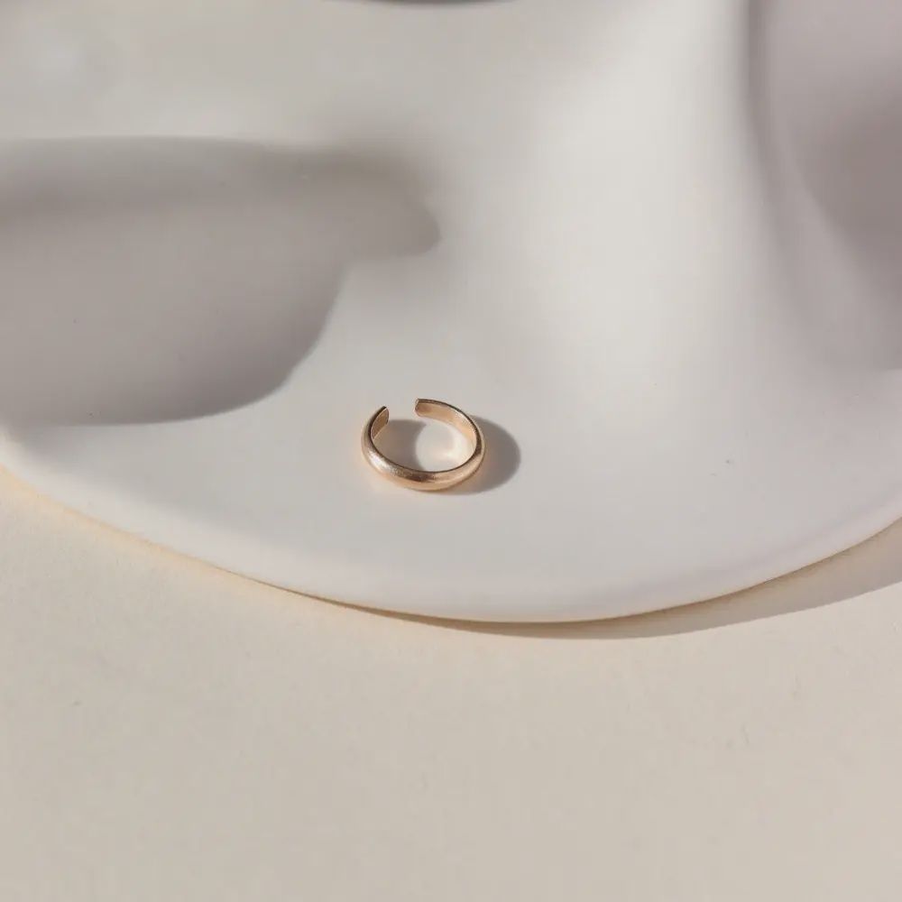 Simple Ear Cuff, Material: 14K GF