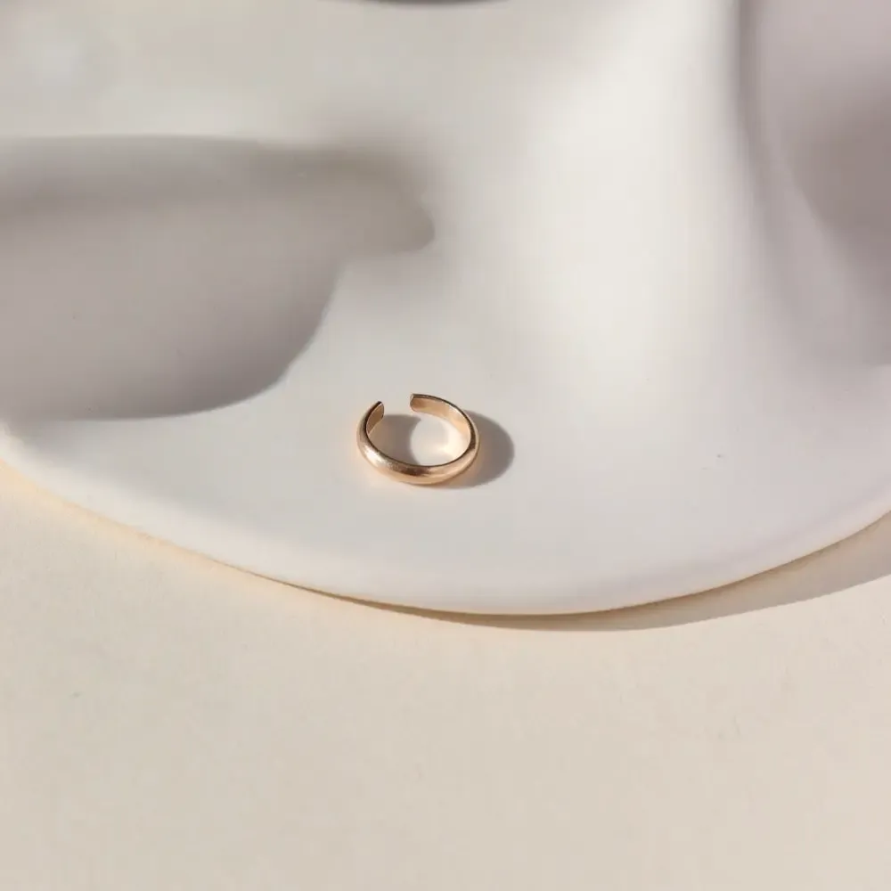 Simple Ear Cuff, Material: 14K GF