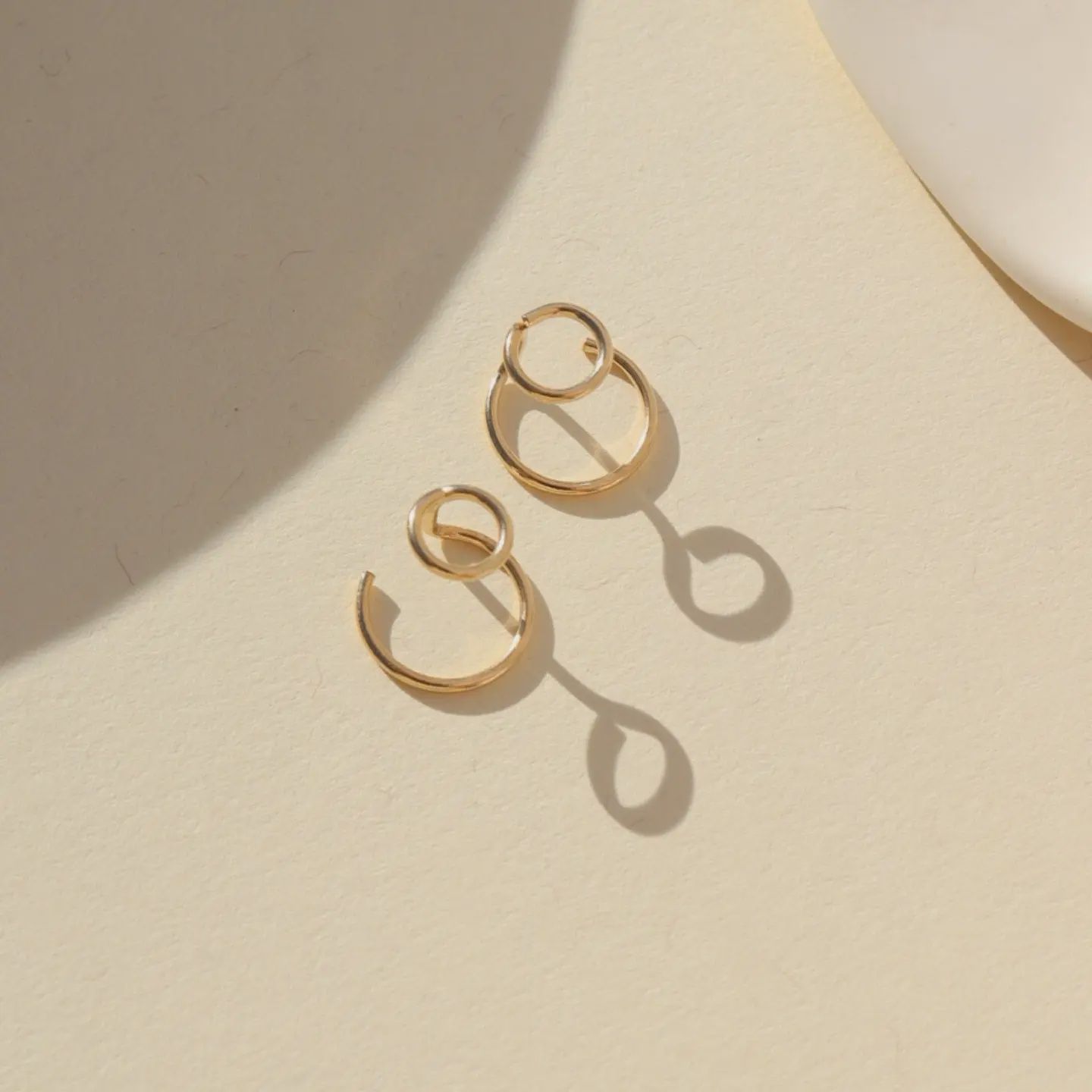 Lennon Ear Jacket, Material: 14K GF