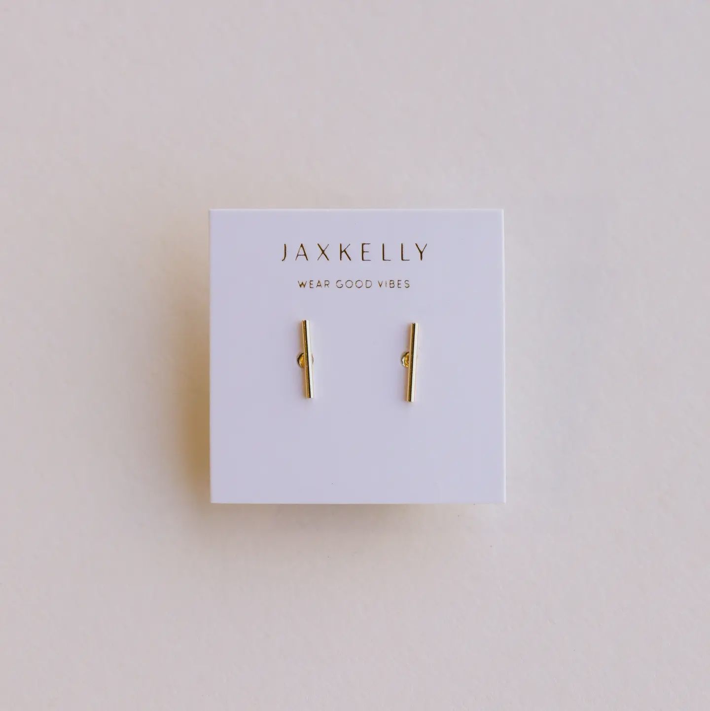 Minimalist Gold Bar