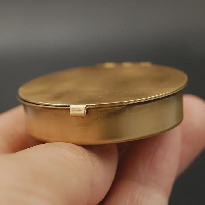 Clean and Simple 1.6" Rou nd Pill Box / Brass