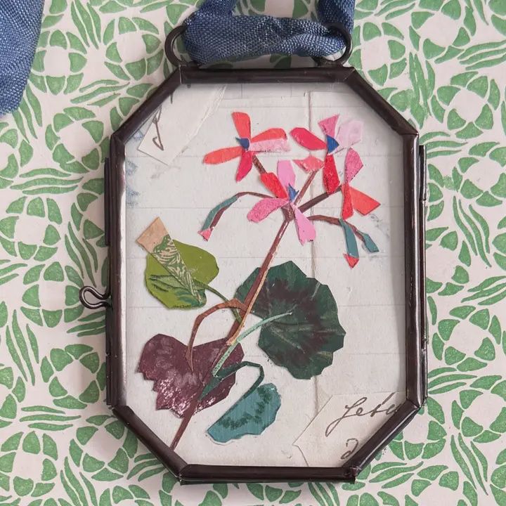 Geranium No. 1 Ornament