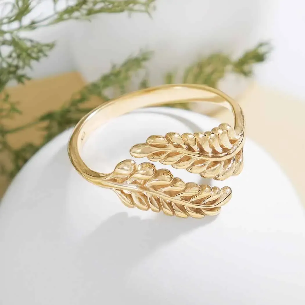 Adjustable Sprig Leaf Ring, metal: bronze