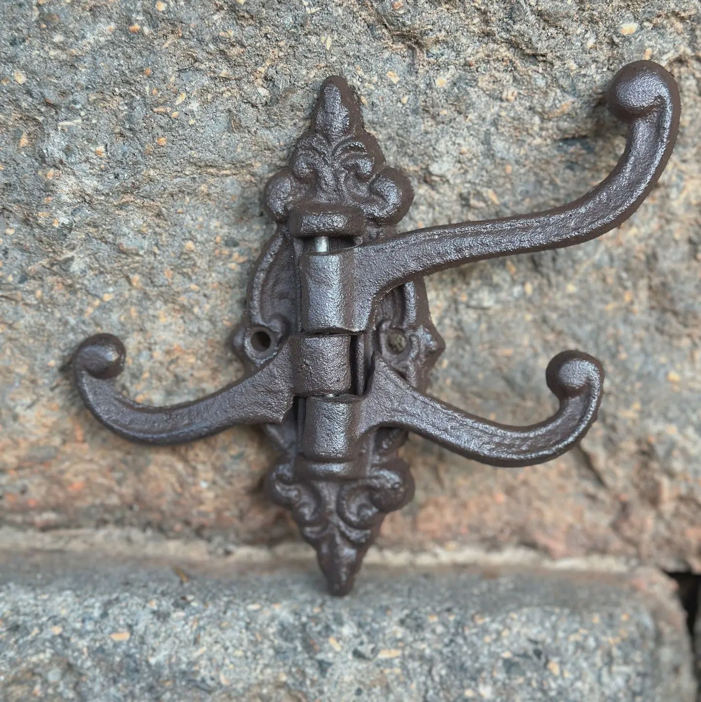 Cast Iron Swivel Hook