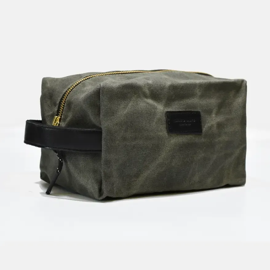 Waxed Canvas Toiletry Bag | Green
