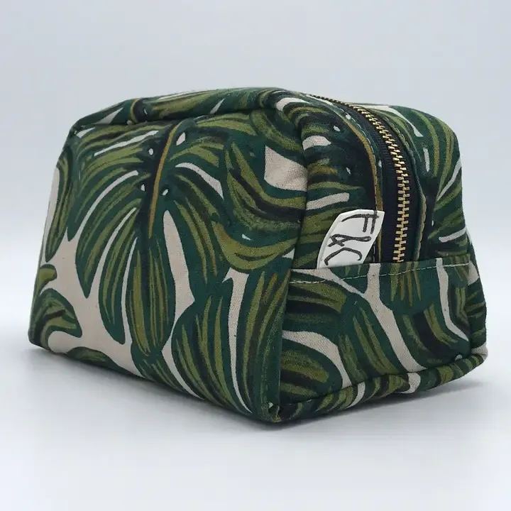 West Dopp Kit, Pattern: monstera