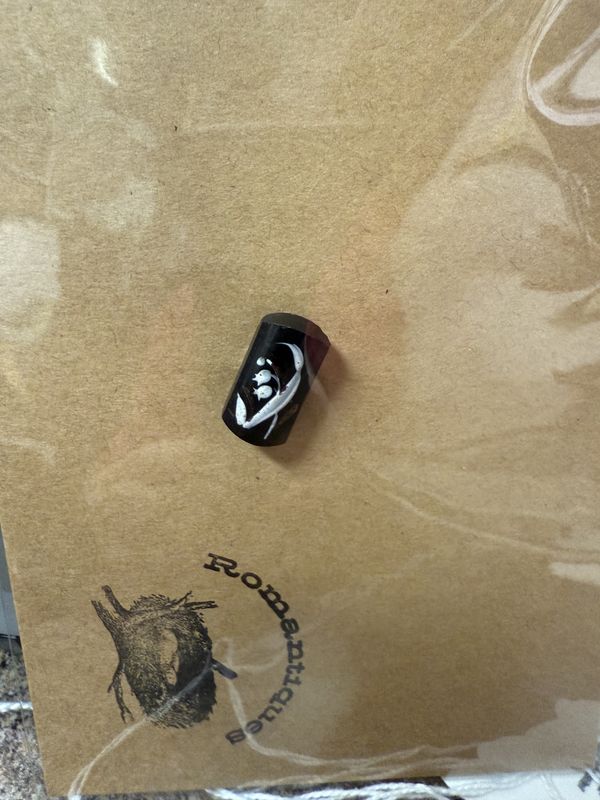 1 Victorian Glass Hand Painted Lily of the Valley Button