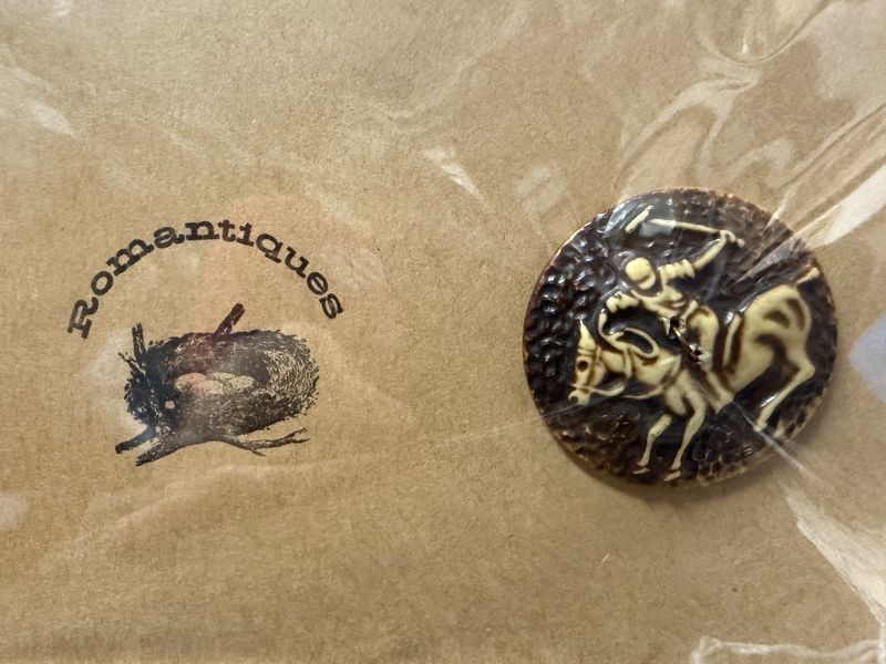1 Large Vintage Plastic Polo Horse Button