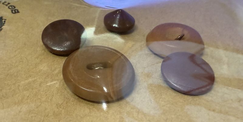 6 Vintage Bakelite, 1 cone, 3 shank back Buttons