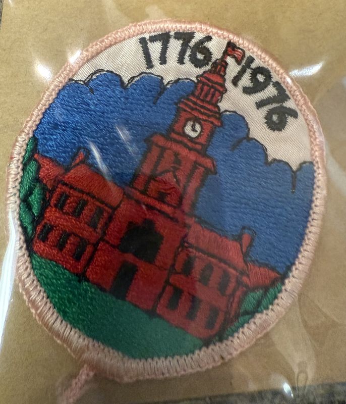 1 Vintage Bicentennial Patch USA 1776-1976