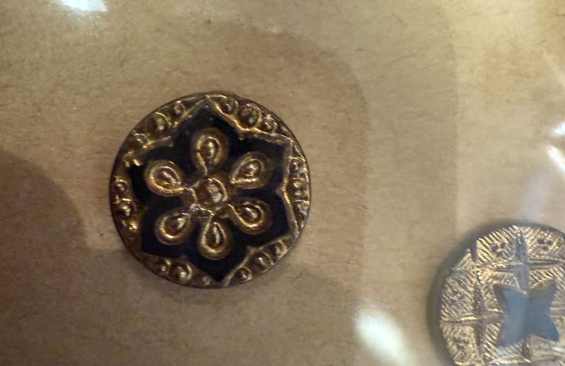 5 Antique Victorian Glass Buttons 1 Horseshoe