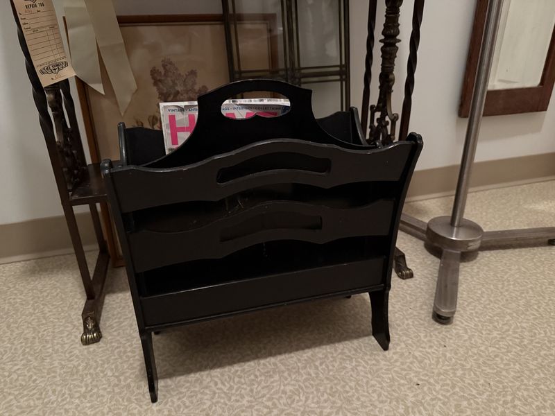 Vintage Cottagecore Magazine Rack