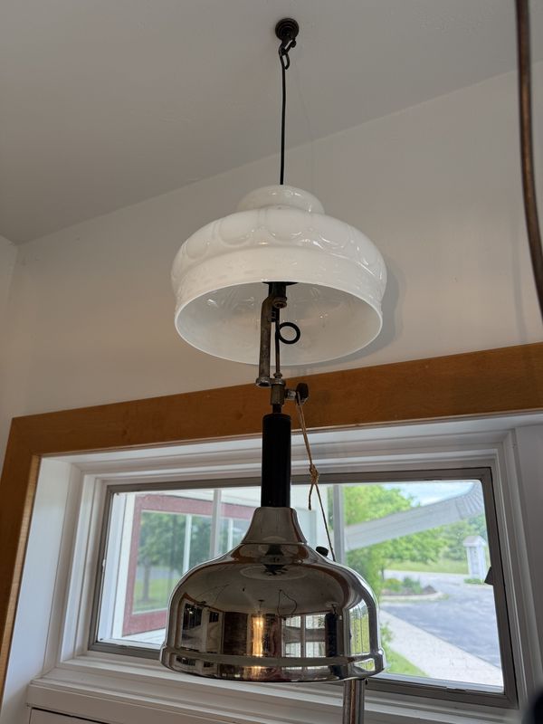 Coleman Oil Lamp Table or Hanging w/Pump