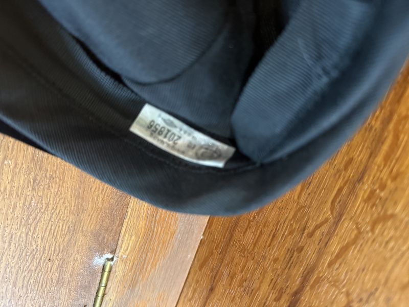 Black Velvet wRhinestone Beret