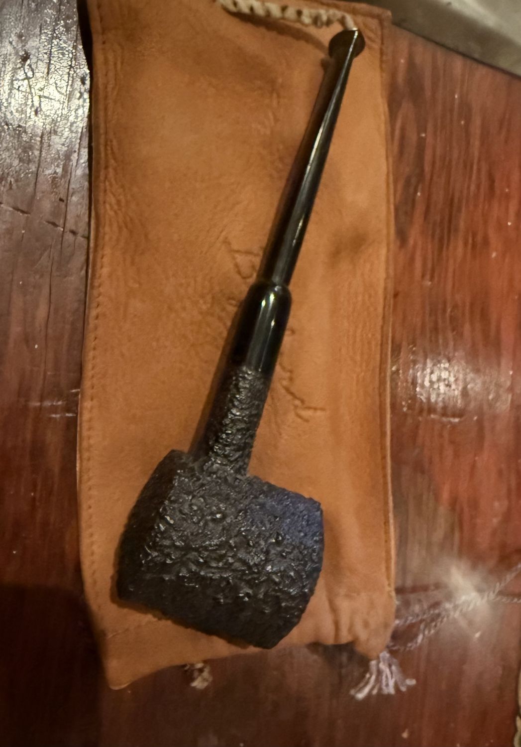 Bakelite Pipe w/Pouch Castello