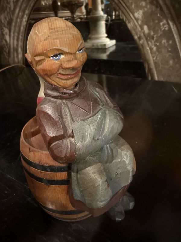 Anri Carved Wood Bartender Miller