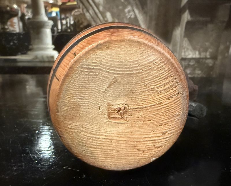 Anri Carved Wood Bartender Miller