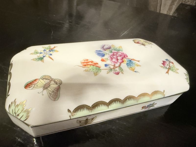 Herend Porcelain Box Butterflies