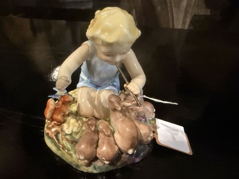 Royal Worcester Figurine A Woodland Dance 3076