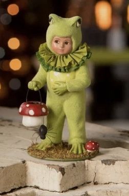 Bethany Lowe Halloween &quot;Manny Frog&quot; costumed figurine TD2201 NWT