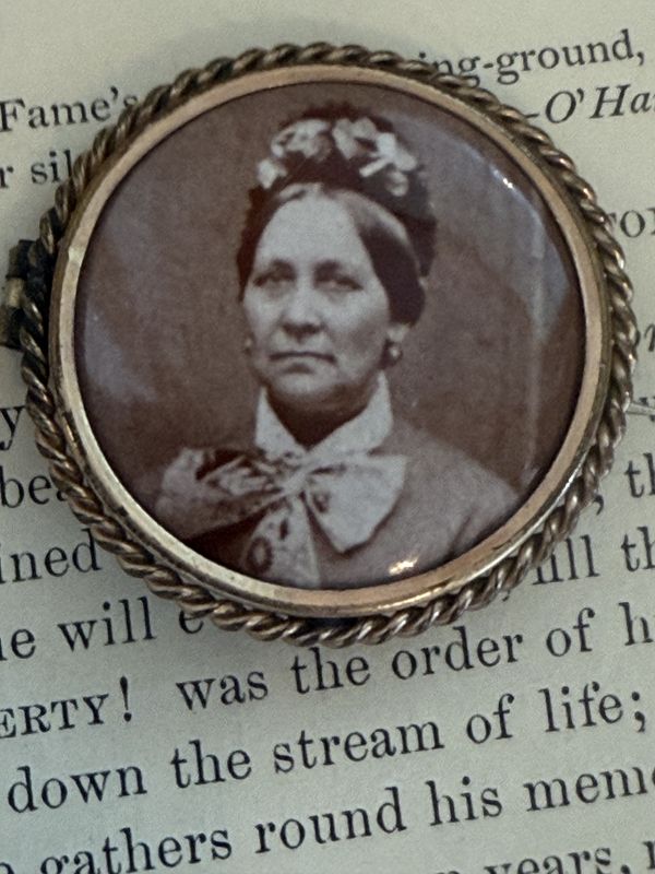 Victorian Portrait Brooch Woman in Round Bezel C Clasp