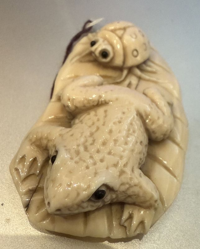 Antique Craved and Signed Ivory Netsuke Frog and Ladybug on a Leaf Bead