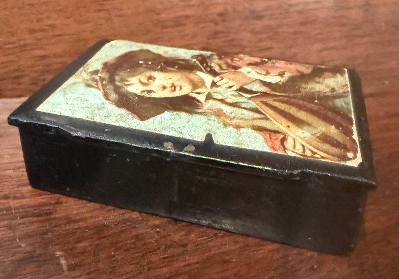 Antique Snuff Box Mandolin Player