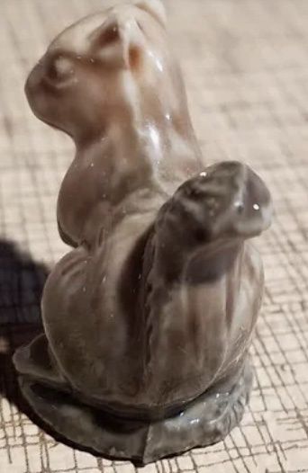 Wade Pottery England  Miniature Squirrel