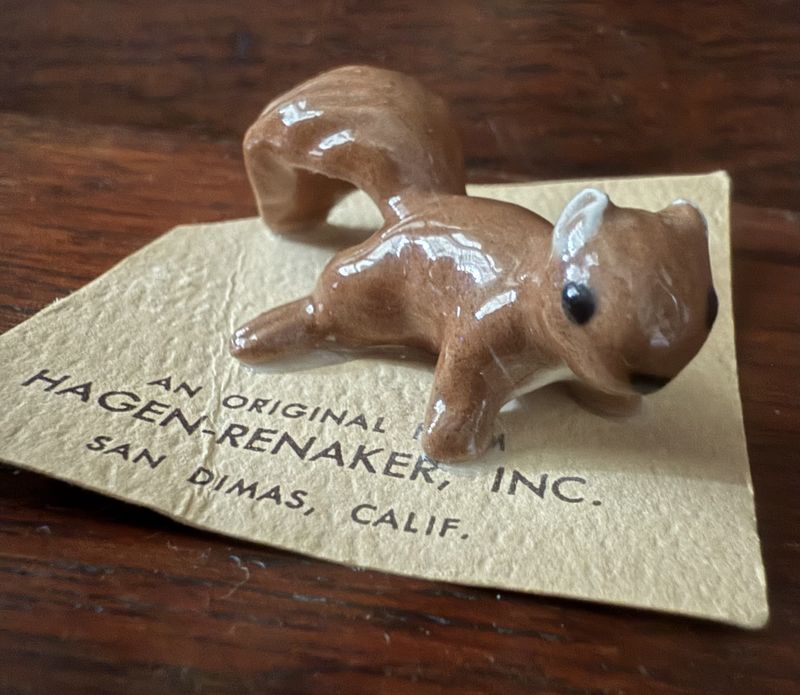 Vintage MiniaturePorcelain Squirrel Hagen-Renaker on Card