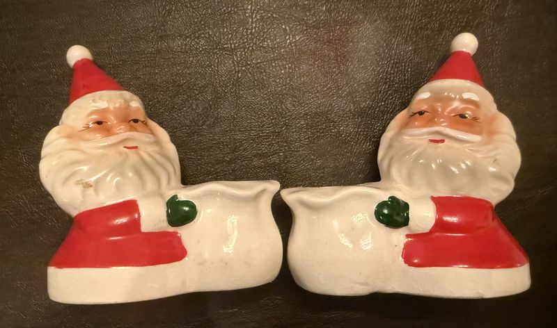 Mid-Century Brinn&#39;s Ceramic Made in Japan Christmas Santa Candle Sticks Holders