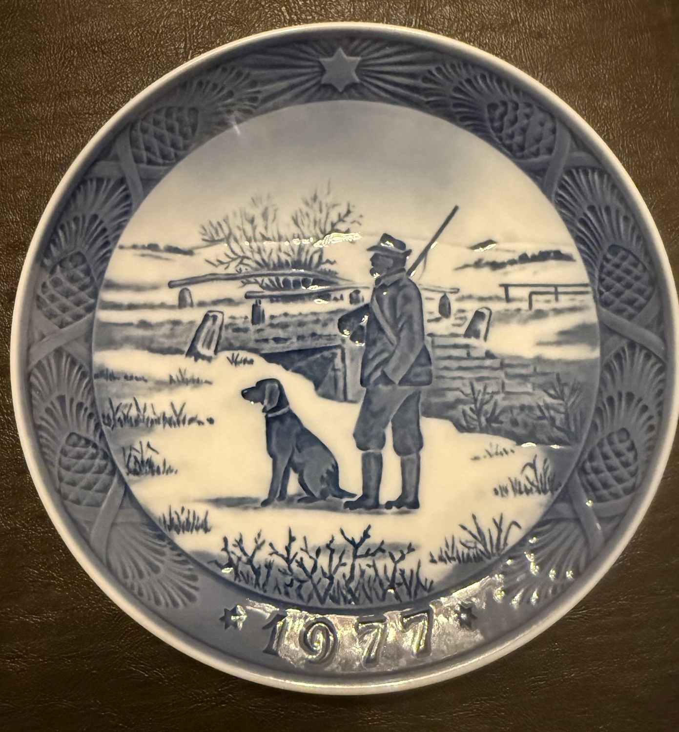 Vintage Royal Copenhagen 1977 Hunting Scene Christmas Plate