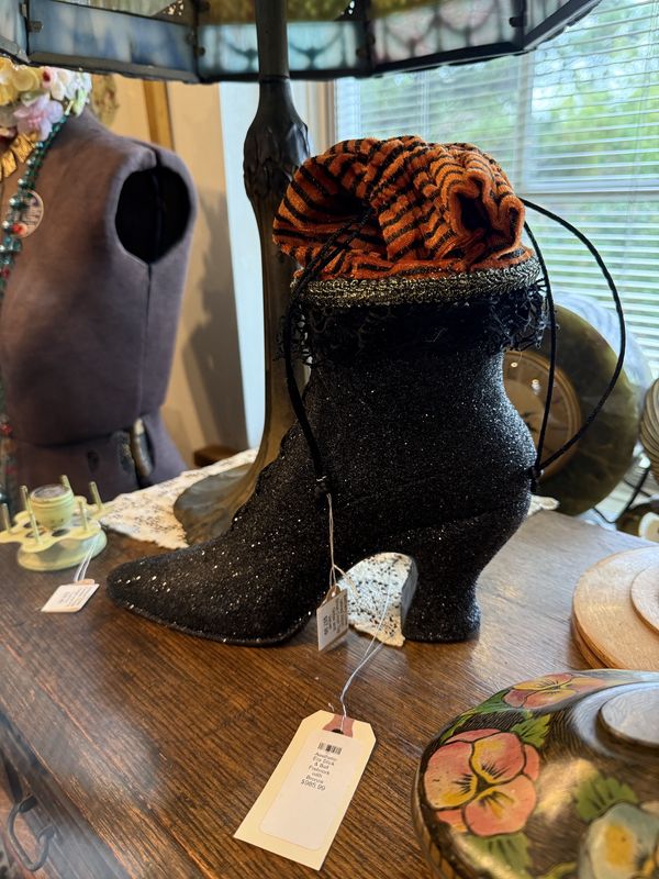 Bethany Lowe retired Witch Shoe  Cinch Top Glitter and Velvet