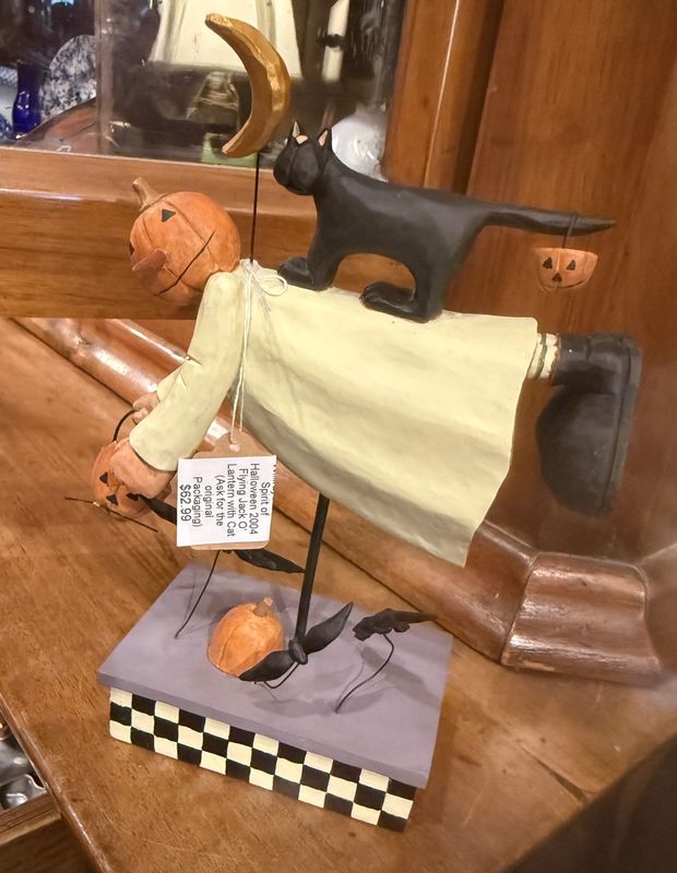 Williraye Studio Spirit of Halloween 2004 Flying Jack O&#39; Lantern with Cat (Ask for the original Packaging)