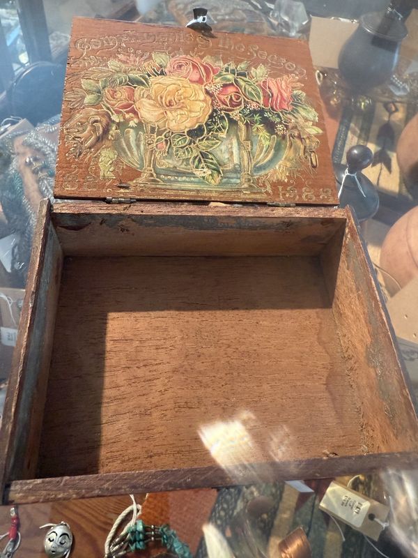 1888 Wood Seed Box-Christmas Ad.