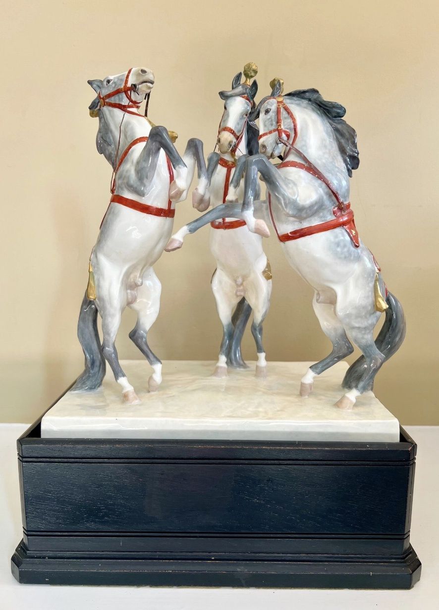 Royal Worcester 3179 Circus Horses