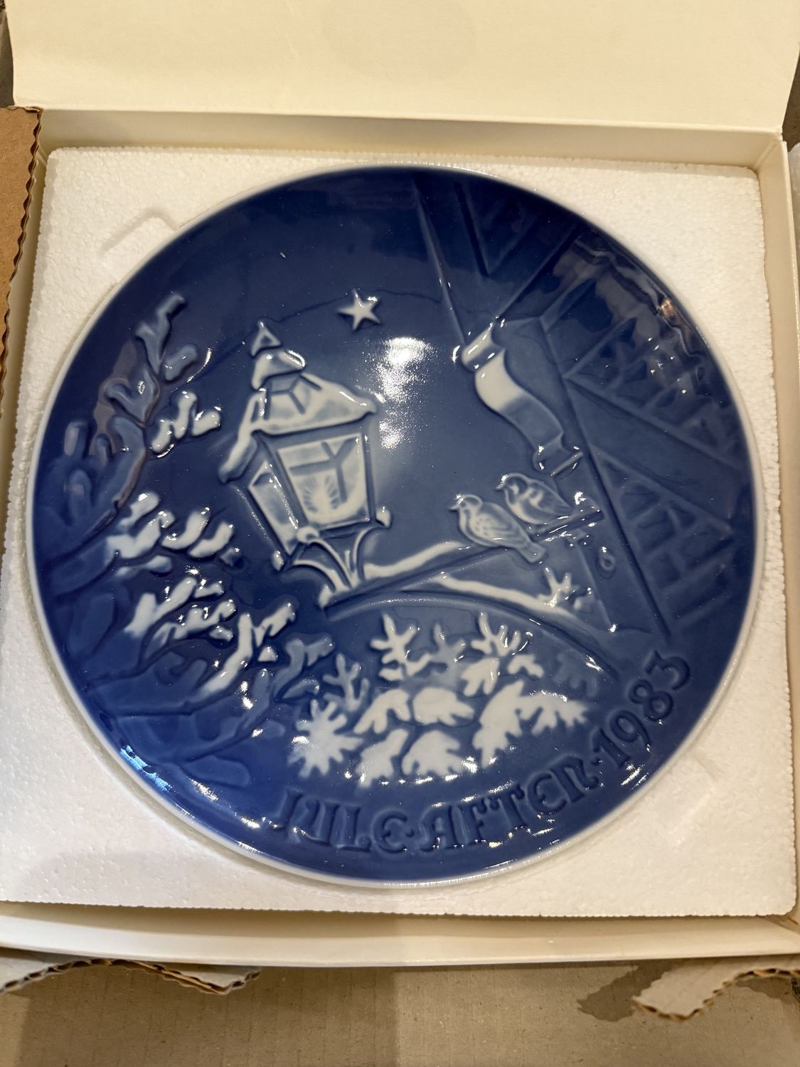 Bing and Grondahl Denmark Christmas Plate 1983 in Original Packaging NOS