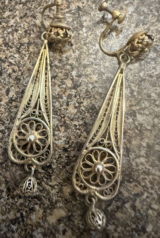 Antique Filigree Screw Back Earrings Dangle