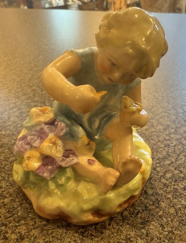 Royal Worcester England &quot;Mischief&quot; Modelled by F.G. Doughty Mischief RW2914 RW2914