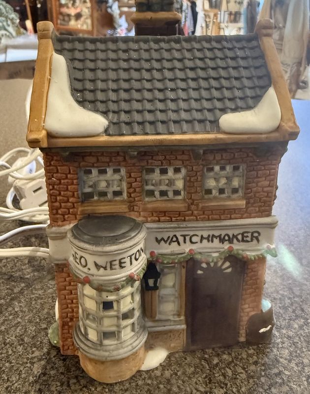 Dept. 56 heritage Village Geo Weeton Watchmaker Porcelain Building w/lightbulb cord