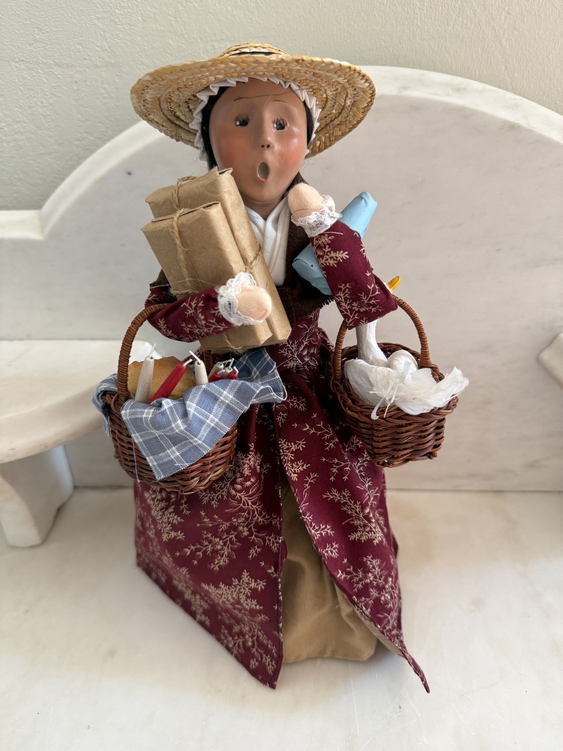 1993 Vintage Christmas Byers&#39; Choice Caroler Williamsburg