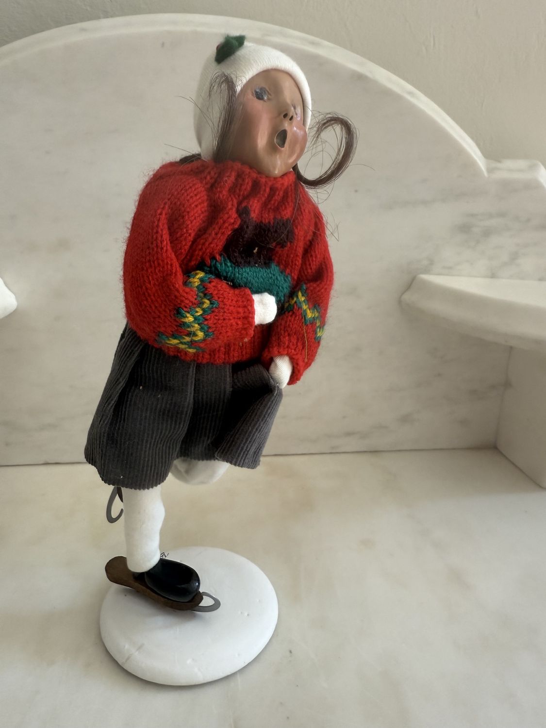 1993 Vintage Christmas Byers&#39; Choice Caroler Talbots Sweater Skater Girl