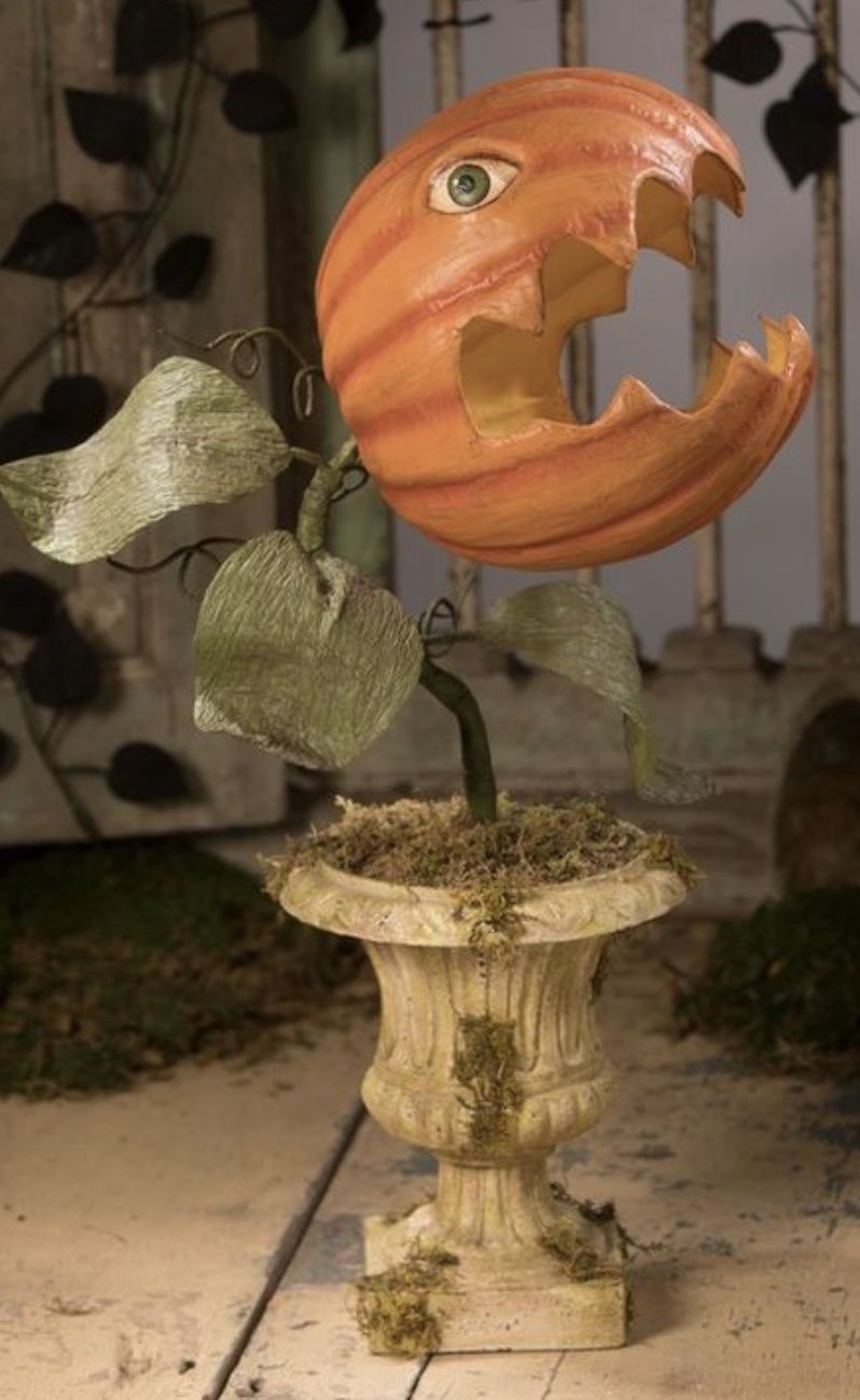 Bethany Lowe Halloween Prickly Pumpkin Plant