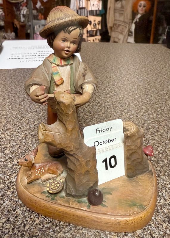 Anri Italian Carved Wood Boy Reading Deer Perpetual Calendar