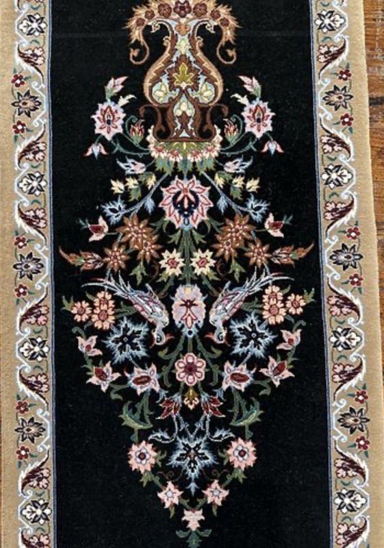 Luxurious Hand-Knotted Isfahan Rug by Late Master Hassan Dardashtie