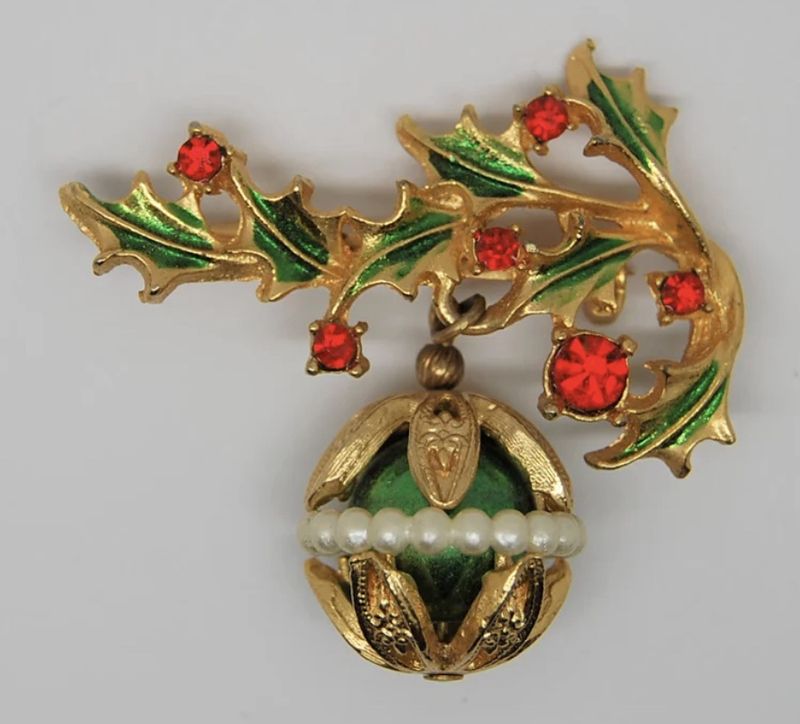 Tancer II Holly Berries Dangling Enamel Ornament Vintage Figural Brooch