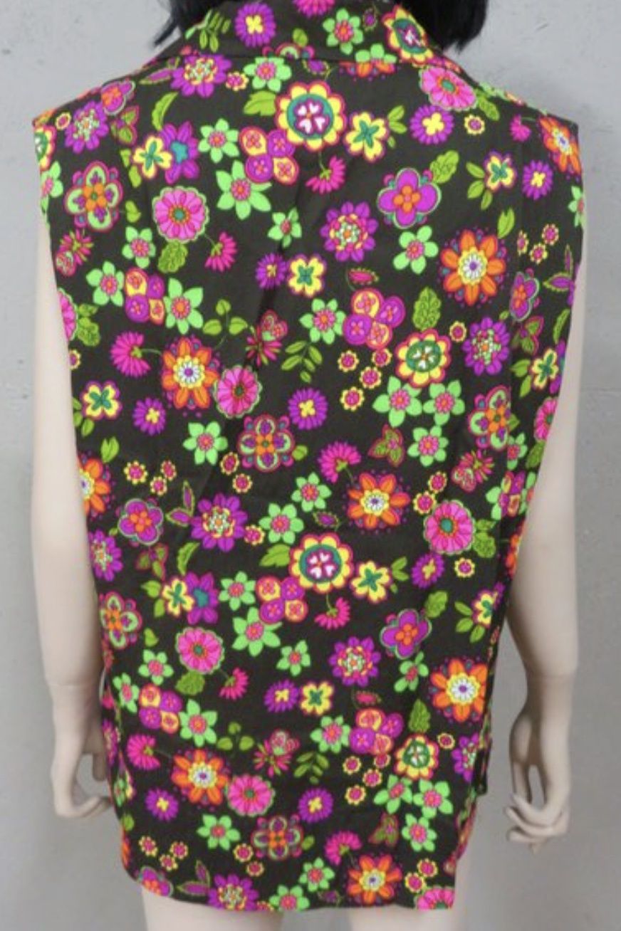 Sleeveless-Made in Hawaii Blouse-Mod Colors