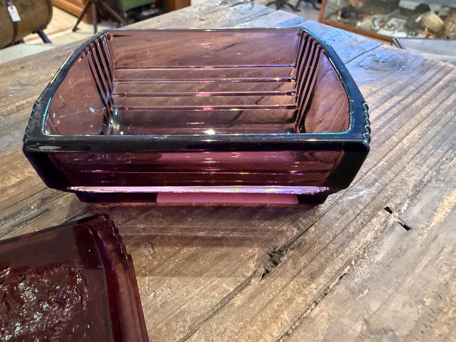 Deco Glass Corgy Amethyst Glass Trinket