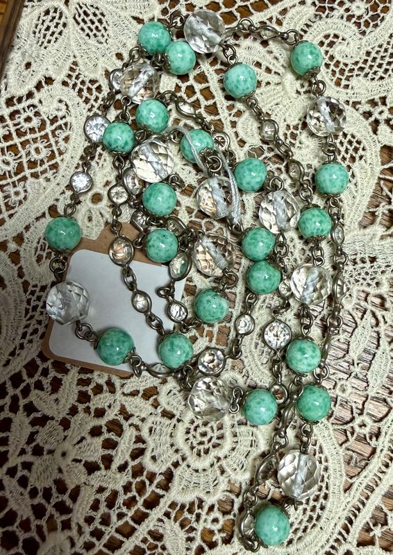 Peking Glass Crystal Necklace