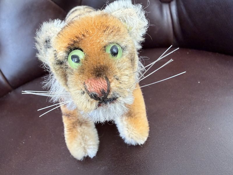 Vintage Steiff Tiger Stuffed Animal Mohair Standing Tiger Glass Eyes Toy 8" Long