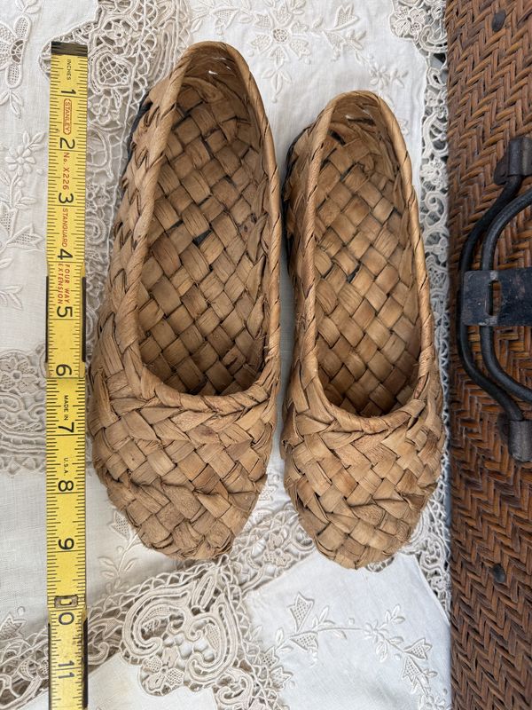 Antique Asian Ratan Shoes Approximate size 7 Women